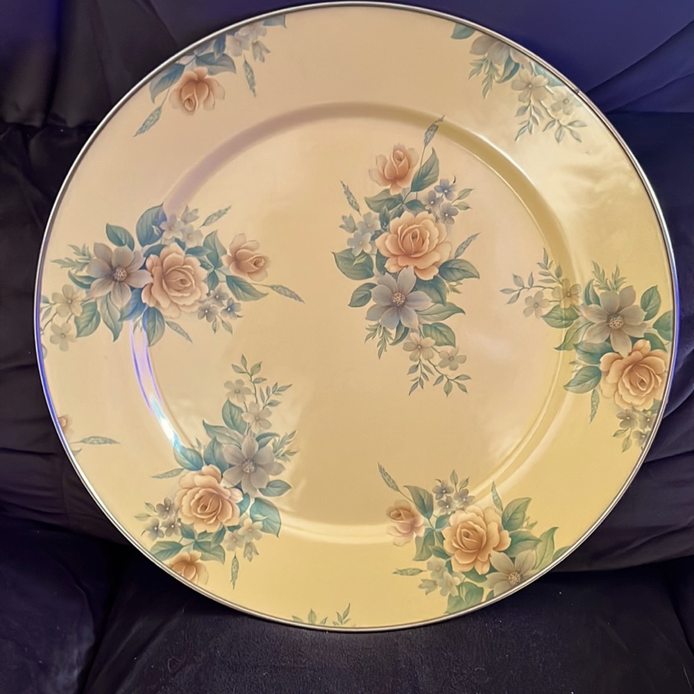 1995 Camp MacKenzie Childs Round Enamelware Floral Yellow Tray Plate